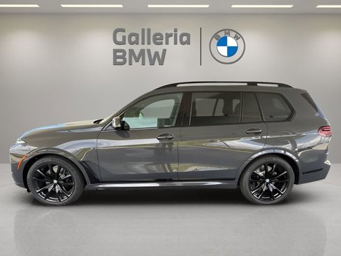 Used 2026 BMW X7 xDrive40i w/ M Sport Package image 16