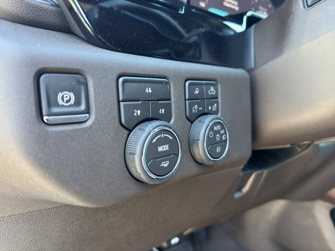 New 2026 Chevrolet Silverado 2500 LT w/ Z71 Chrome Sport Edition image 18