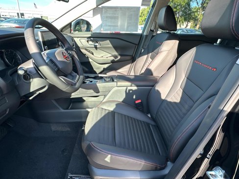 New 2026 Nissan Rogue SV image 8