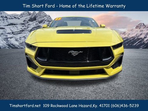 Used 2025 Ford Mustang GT image 3