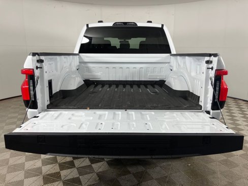 Used 2023 Ford F150 Lightning XLT image 11