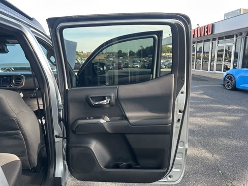 Used 2023 Toyota Tacoma TRD Off-Road w/ Technology Package image 37