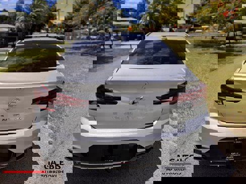 Used 2019 Hyundai Elantra SEL w/ Cargo Package image 11