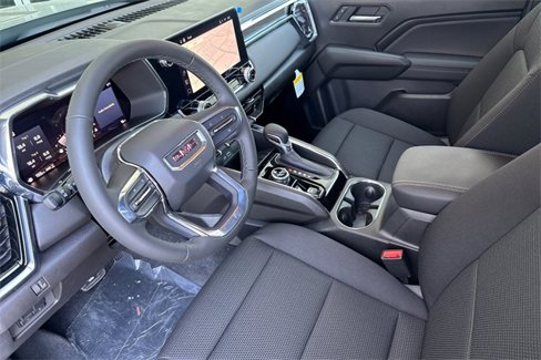 New 2025 GMC Canyon Elevation image 10