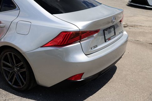 Used 2019 Lexus IS 300 F Sport image 27