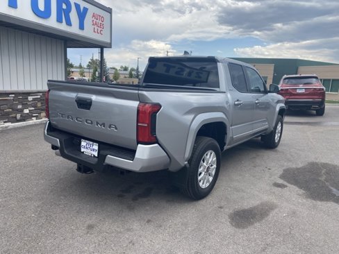 Used 2025 Toyota Tacoma SR5 image 11