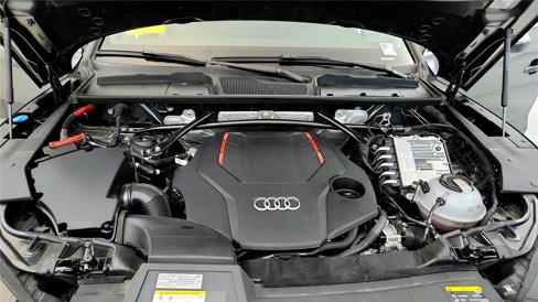 Used 2022 Audi SQ5 Premium image 37