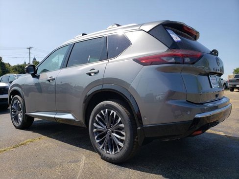 New 2026 Nissan Rogue Platinum image 9
