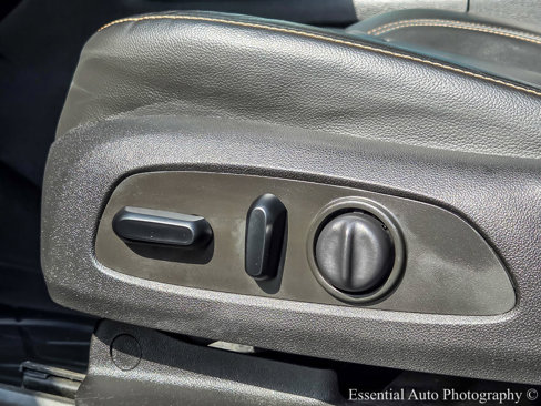 Used 2021 Chevrolet Traverse Premier image 17