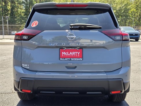 New 2026 Nissan Rogue SV image 4