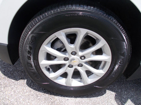 Used 2021 Chevrolet Equinox LT image 11
