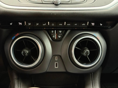 Used 2022 Chevrolet Blazer LT image 27