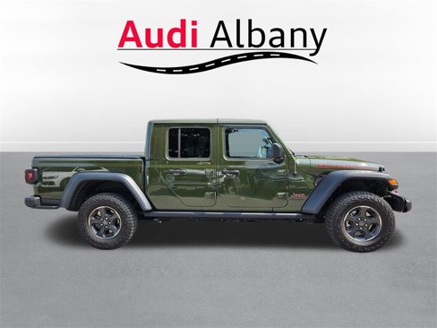 Used 2023 Jeep Gladiator Rubicon w/ Cold Weather Group image 3