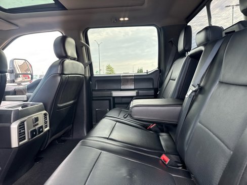 Used 2019 Ford F250 Lariat w/ Lariat Ultimate Package image 39