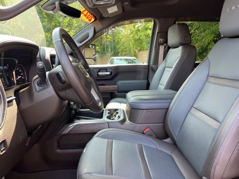 Certified 2023 GMC Sierra 3500 Denali w/ Technology Package image 9