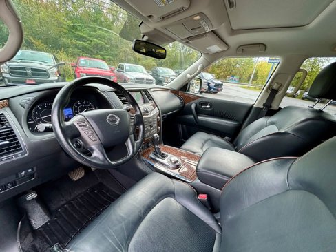 Used 2019 Nissan Armada SL w/ Premium Package image 2