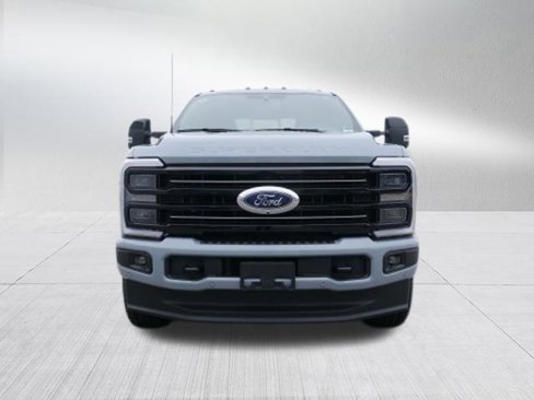 New 2025 Ford F250 Platinum image 9