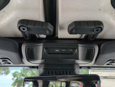 New 2025 Jeep Wrangler Unlimited Rubicon image 26