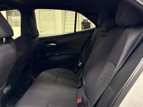 Used 2025 Toyota Corolla SE image 15