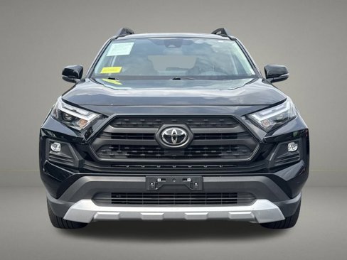 Used 2024 Toyota RAV4 Adventure image 9