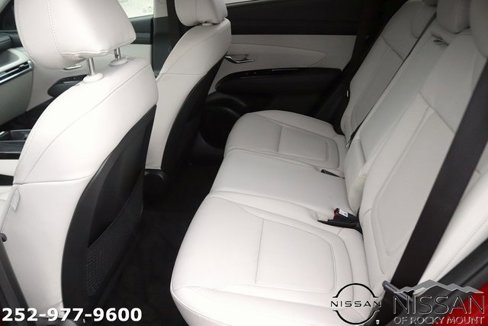 Used 2025 Hyundai Tucson Limited image 14
