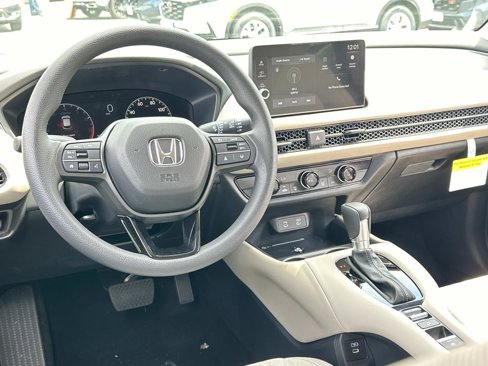 New 2026 Honda HR-V LX image 2