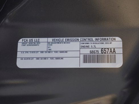 New 2025 Dodge Durango R/T w/ Blacktop Package image 33