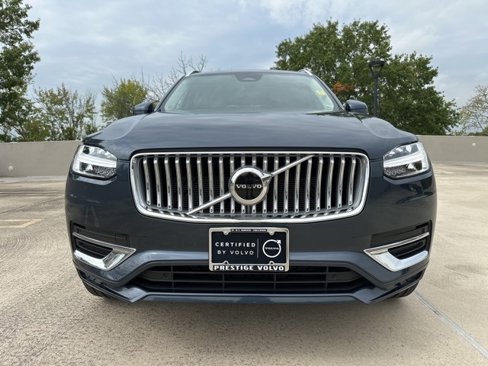 Certified 2025 Volvo XC90 B5 Core image 2