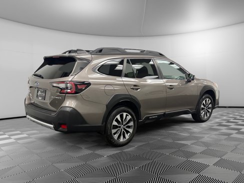 Certified 2023 Subaru Outback Limited image 5