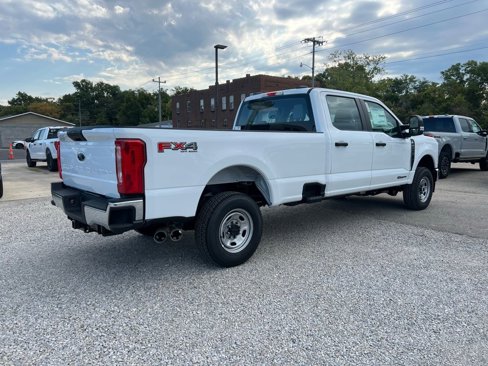 New 2026 Ford F250 XL w/ FX4 Off-Road Package image 8