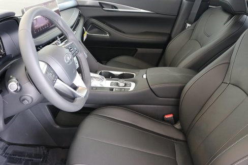 New 2025 INFINITI QX60 Luxe w/ Black Edition image 17