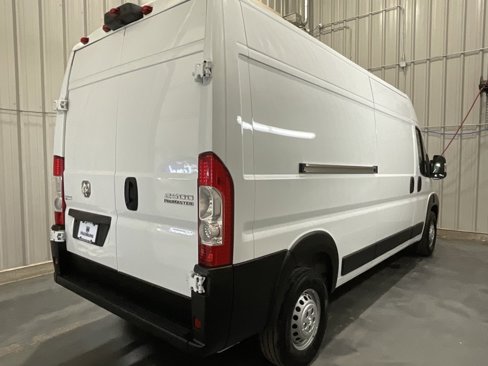 Used 2024 RAM ProMaster 2500 w/ Convenience Group image 21