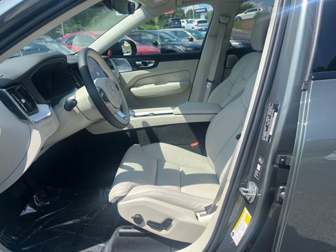 New 2026 Volvo XC60 T8 Ultra image 11