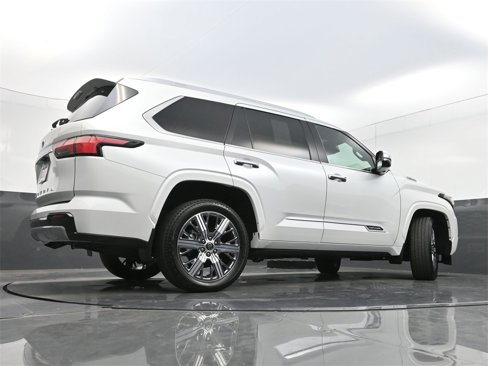 Used 2024 Toyota Sequoia Capstone image 36