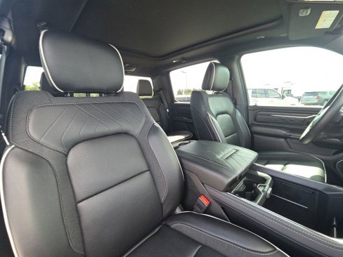 Used 2025 RAM 1500 Limited w/ Bed Utility Group image 19