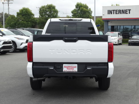 New 2026 Toyota Tundra SR image 6