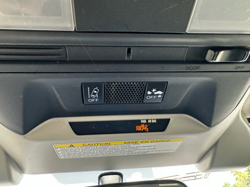 Used 2023 Subaru Crosstrek 2.0i image 19