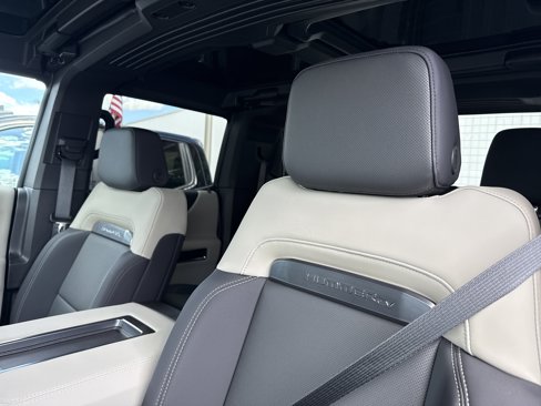 New 2026 GMC Hummer EV 4x4 Crew Cab image 11