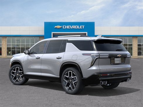 New 2026 Chevrolet Traverse High Country image 3