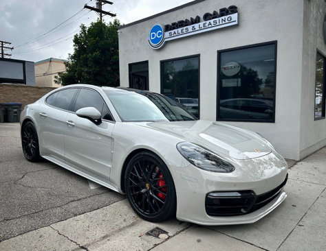 Used 2018 Porsche Panamera Turbo image 2