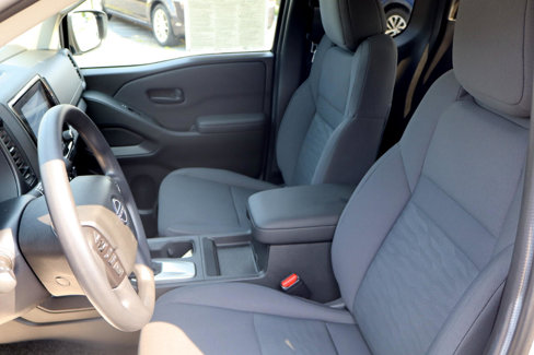 Used 2024 Nissan Frontier S image 9