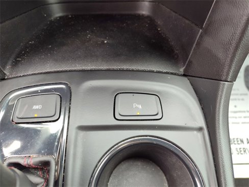Used 2023 Chevrolet Equinox RS image 25