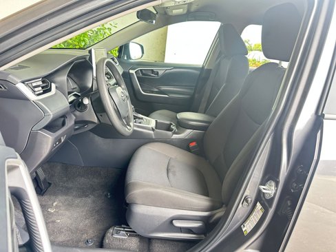 Used 2025 Toyota RAV4 LE image 36
