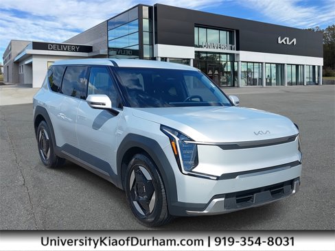 Certified 2024 Kia EV9 Light Long Range image 1