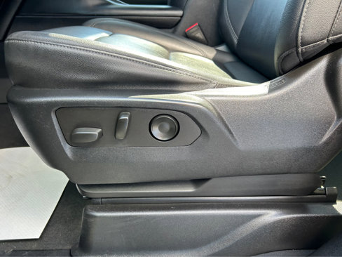 Used 2022 Chevrolet Tahoe Z71 w/ Off-Road Capability Package image 10