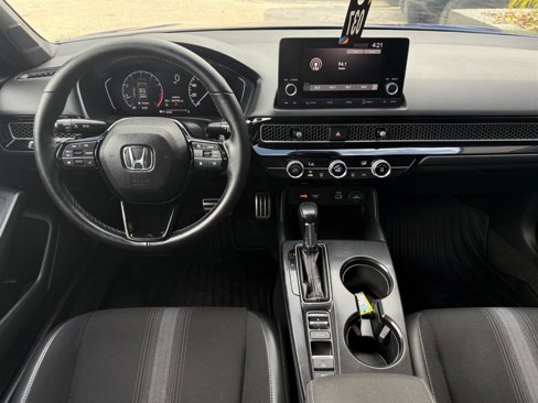 Used 2023 Honda Civic Sport image 17