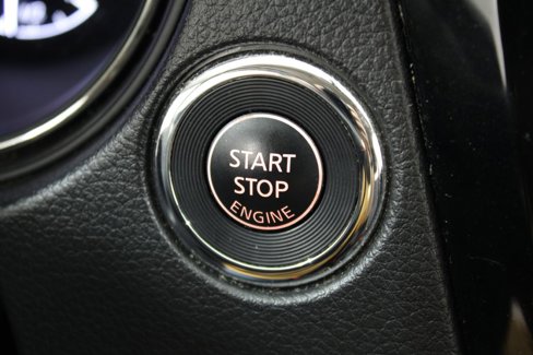 Used 2015 Nissan Rogue SV image 27