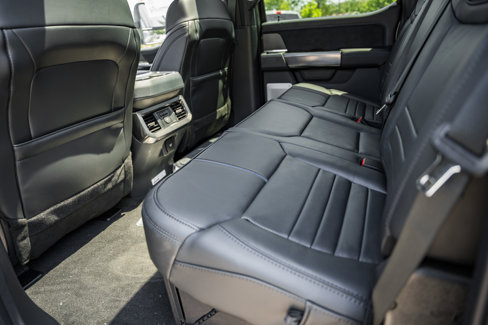New 2025 Ford F250 Platinum image 45
