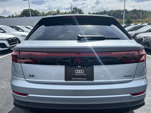 New 2025 Audi Q8 Premium image 7