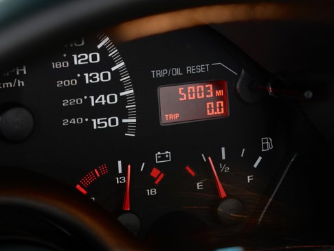 Used 2002 Chevrolet Camaro Z28 w/ SS Performance/Appearance Pkg image 3